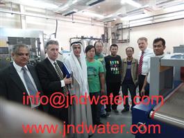 Shenzhen J & D de agua potable instalar 6000-8000 bph planta de agua embotellada en Bahrein